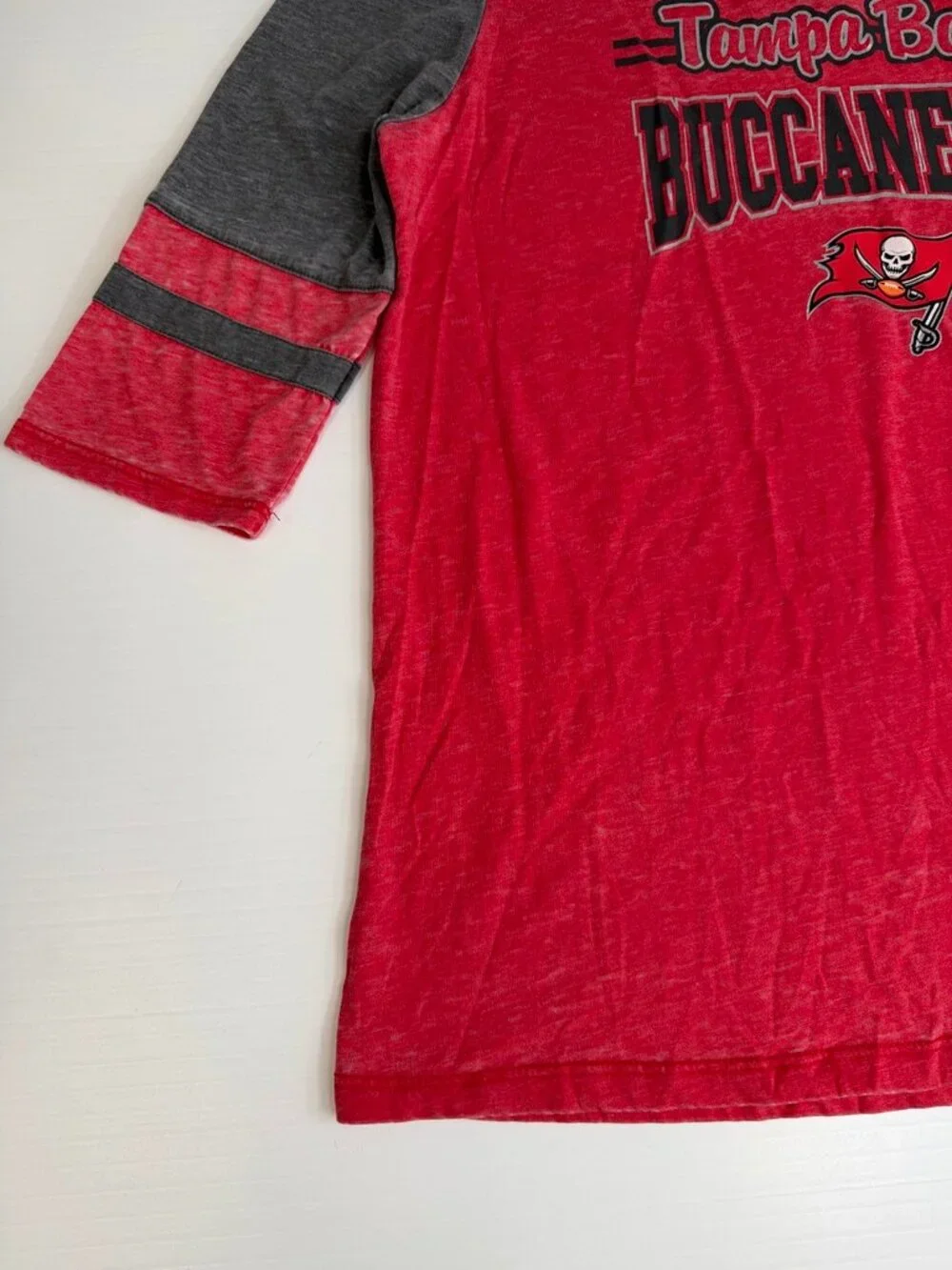 Tampa Bay Buccaneers Shirt Girl Extra Large Teen Spell Out Flag Party Run Gym Ex